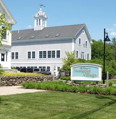 Summer Village Resort - 1 Mi to Moody Beach - WiFi, Gym, AC, Pools, Playgrounds