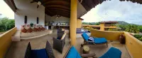 My Zihua Dream is a PENTHOUSE CONDO just steps from La Ropa Beach,  2 BR 3.5 BA - 4 estrellas