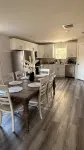 Modern Spacious Stay, Fast Wi-Fi + Workspace - 3-Star