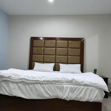 Alpha Hotel & Restaurant
