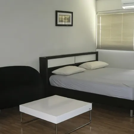 DMK Don Mueang Airport Guest House