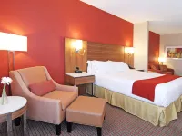 Holiday Inn Express & Suites CALGARY NW - UNIVERSITY AREA by IHG Hotels near McMahon Stadium
