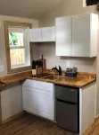 Cozy studio with WiFi and AC in delightful Nampa - 2-Star