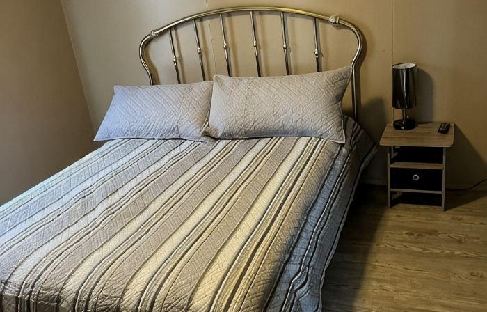 Great location, extremely clean ,half mile from trail heads.