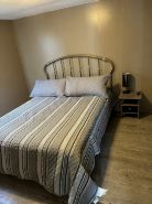 Great location, extremely clean ,half mile from trail heads.
