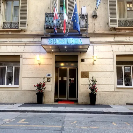 Hotel Orchidea Отели рядом с достопримечательностью «Бернини»