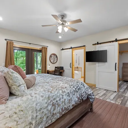 Stunning Views, Superb Atmosphere, Modern Amenities, In the Middle of Nature