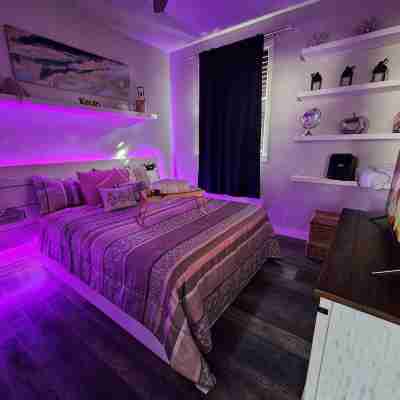 Oasis in North Sacramento Rooms