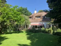 60 m2 luxury apartment with double jacuzzi and private Finnish sauna, in villa Hotels in 