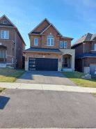 Modern 5-bedroom house close to Ski and Forest Trails