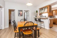Historic District, Downtown, Ste 1 - Apartments