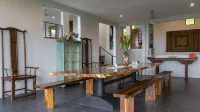 Spacious Fully Air-Conditioned Contemporary Villa Private Pool & Game Room - Villas