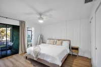 2 Bedroom Home in Fort Myers by Sanibel & Beaches, Private, WiFi, AC, Sleeps 6 - 4星級