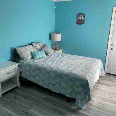 Charming 4-Bedroom Home in Cape May. Newly Updated, AC, WiFi, Gas Fireplace Rooms