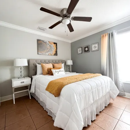 Palmas de Lucia w/Hot Tub+5mi to Beach, Near IMG!