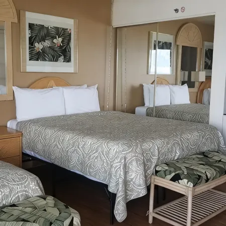 Discount Huge 1240sq.ft Oceanfront Corner Unit Panoramic Wrap-Around Views