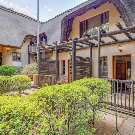 Lapalosa Lodge
