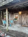 Cozy Cabin - Fire pit, Upscale Area, Near I44 & HWY 65 - Feriehus