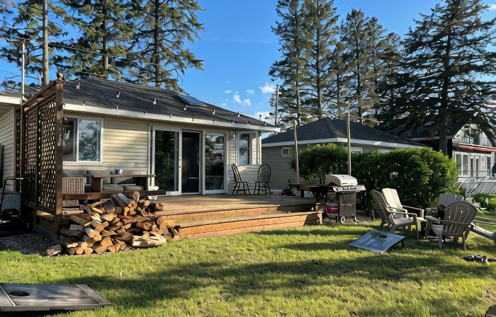 Cozy Lakeview Cabin in the heart of Breezy Point Resort