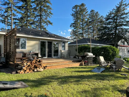 Cozy Lakeview Cabin in the heart of Breezy Point Resort - Wifi