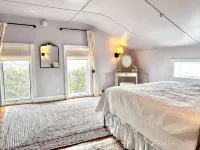 The Farmhouse at Aurora Brewing Company! Vineyard & Lake Views! - 4-Star