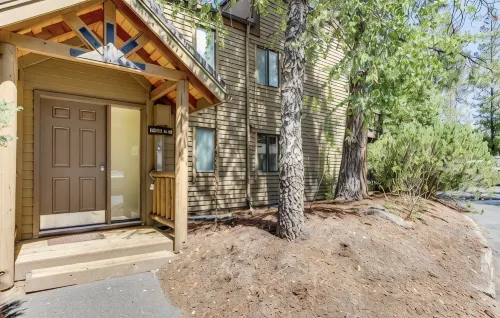 Cozy Sunriver Condo w/Pool Sharc Passes! Close to Sunriver Lodge & Shopping. - Uima-altaat