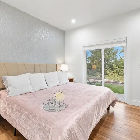 Mountainside Luxury Entertainer | Game Room & Deck