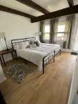 Newly Renovated Family Ski Condo Across the Street from Greek Peak - Balkoner