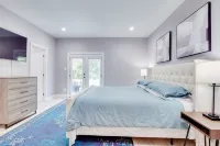 Superb 3BR W/Balcony Near Capitol Center - พร้อมระเบียง