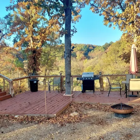 Spring Pond Cabin at White Buffalo Lodge;Family-sized with lake access