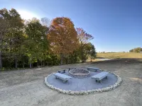 Secluded 2 Bedroom Sanctuary on 20 Acres in the Heart of the Bourbon Trail - ブティック