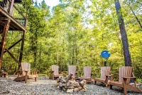 Lusa Nita Retreat – Luxe Lodge w/ Hot Tub, Sauna & Stunning Outdoor Living! - Kylpyammeita