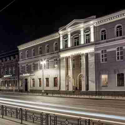 Hotel Amurskiy Hotel Exterior