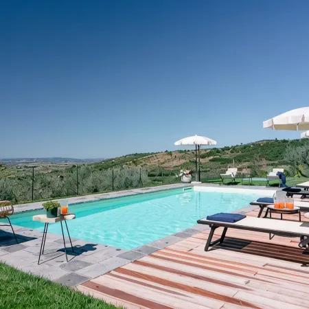 Corte della Luna, elegant villa with swimming pool surrounded by a suggestive olive grove