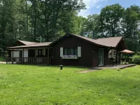 FernRockCabin- A Peaceful getaway in the Laurel Highlands of PA - 3-Star
