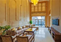 โรงแรมบ่อน้ำพุร้อนเอ็มปาร์คซีเบด - ที่มีสระว่ายน้ำ