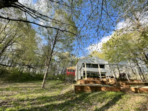 Modern Spacious Retreat right next to Purdue & Nature, full size 14-game Arcade! - Wifi