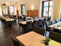 Hotel Weisses Kreuz Bergün - Pysäköinti