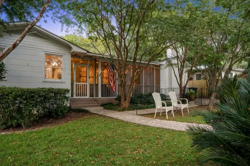 “Meet Me in Fairhope”-Walk to Bay and Beach in the Heart of Fairhope! - 4-Star