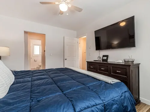 Remodeled Condo with Breathtaking Mountain Views! - 마운틴 뷰