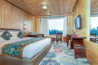 Grand Mumtaz Gulmarg - parking