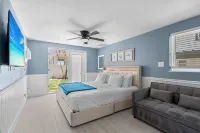 Big 4/4: Ocean View+Rooftop Deck+ Swimspa+Pool Table+Putting Green-Sleeps 13!!! - Jacuzzi
