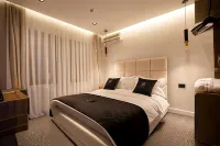 Plaza Boutique Hotel - 4-Star