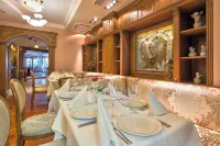Hotel Club Central - Bãi đậu xe