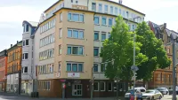 Komfort Hotel Ludwigsburg - موقف سيارات