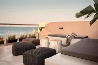 More Meni City Beach Rhodes - ビーチサイド
