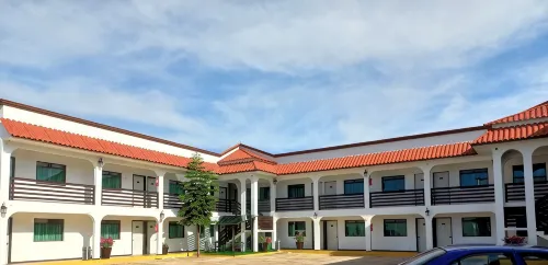 奇格納瓦潘洛斯波塔萊斯飯店 - 溫泉