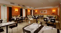 Hotel Master - breakfast