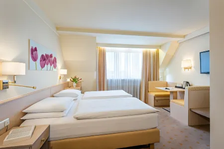 Hotel Scherer Отели рядом с достопримечательностью «Marionette Museum»