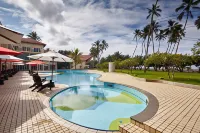 Turyaa Kalutara - Pools